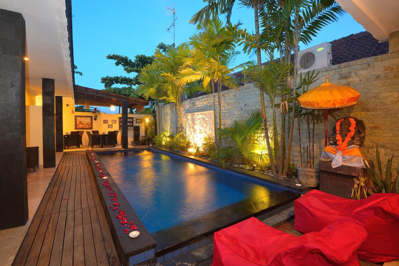 โรงแรมอันดารี เลเกียน Bali ภายนอก รูปภาพ