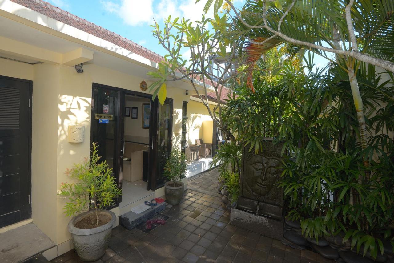 โรงแรมอันดารี เลเกียน Bali ภายนอก รูปภาพ